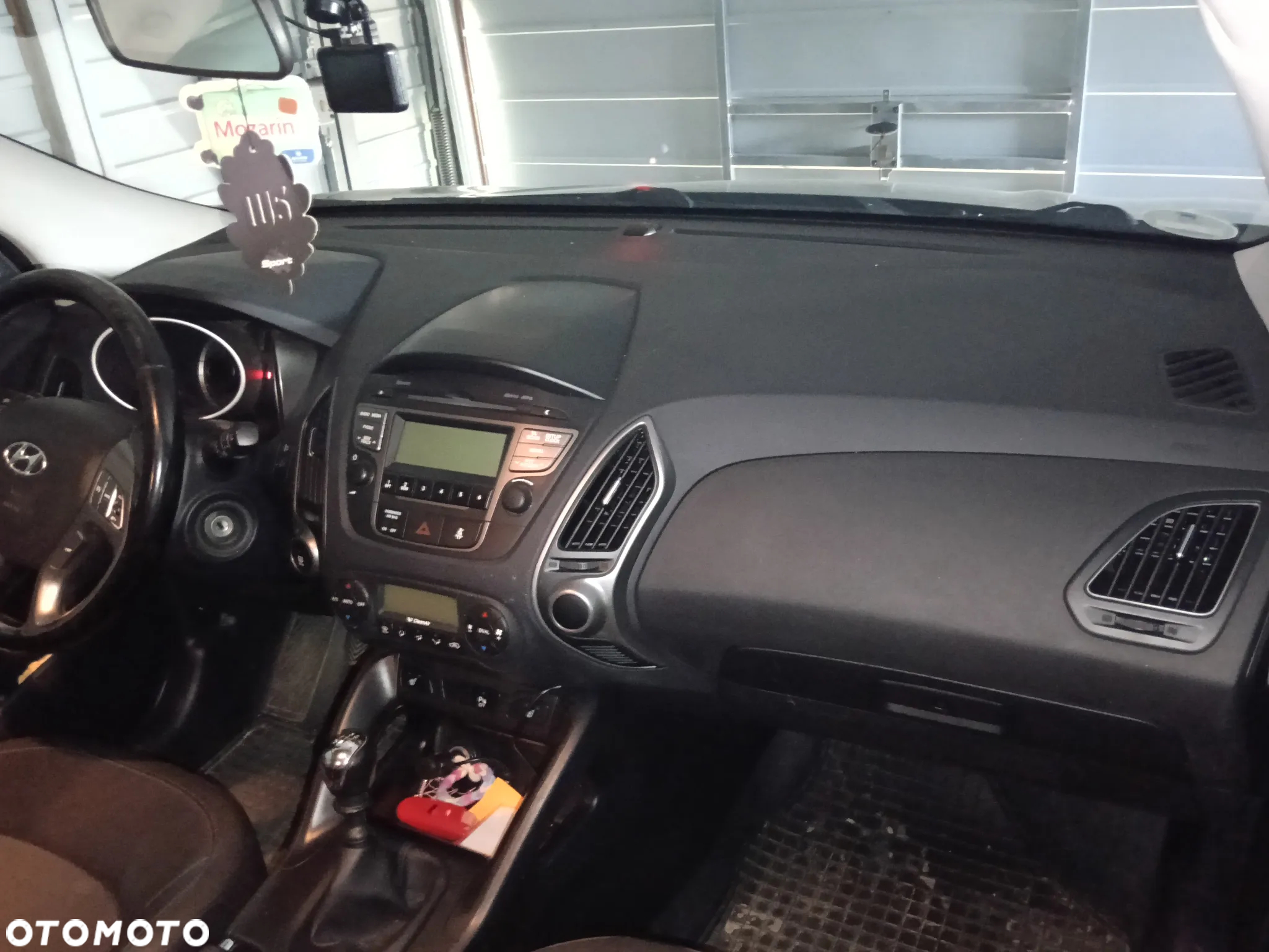 Hyundai ix35 2.0 CRDi 4WD Fifa World Cup Gold Edition - 7