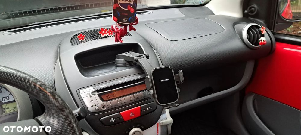 Peugeot 107 1.0 U Move - 7