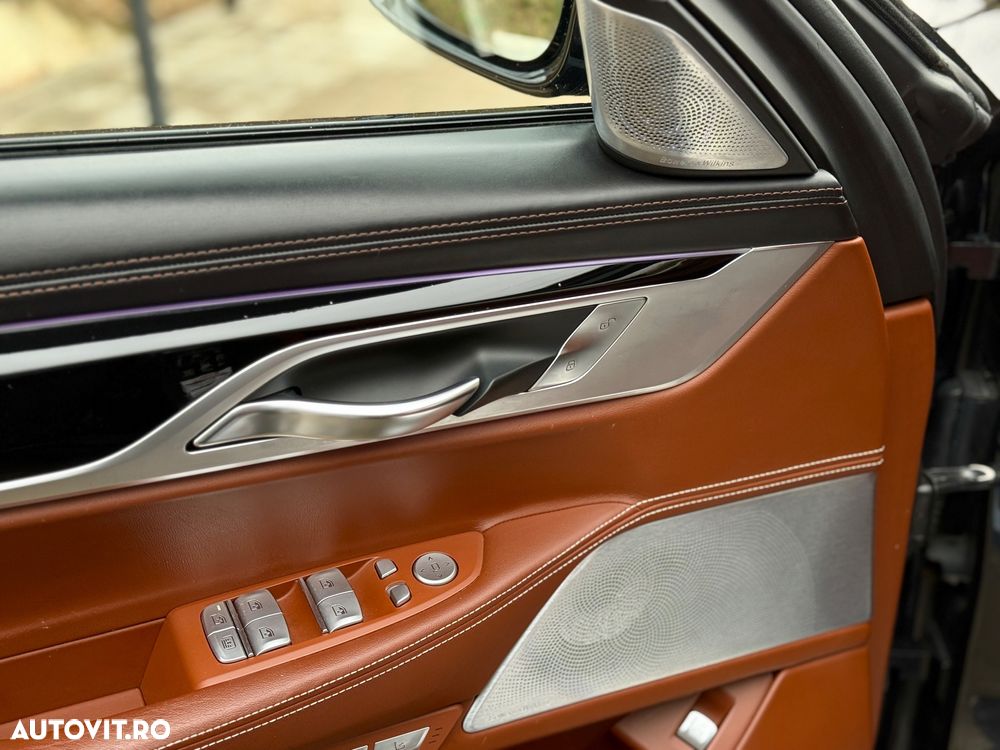 BMW Seria 7 750Li xDrive - 18