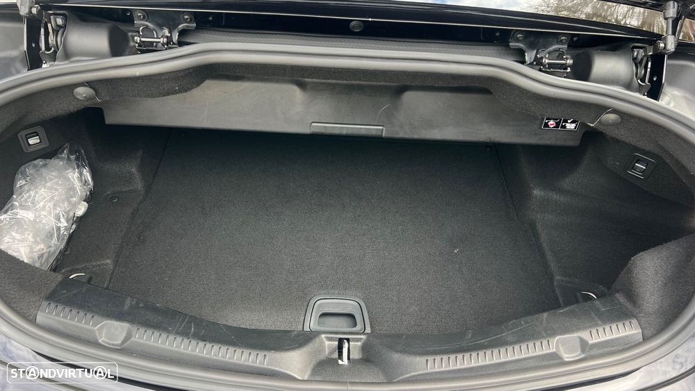 Mercedes-Benz E 220 d Cabrio 4Matic 9G-Tronic AMG Line - 41