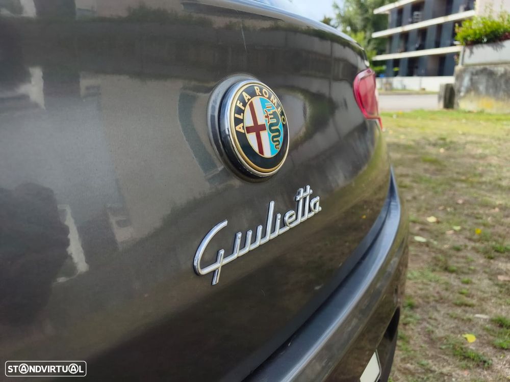 Alfa Romeo Giulietta 1.6 JTDM Distinctive - 8