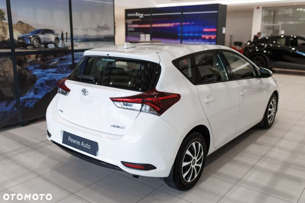 Toyota Auris 1.33 VVT-i Active - 5