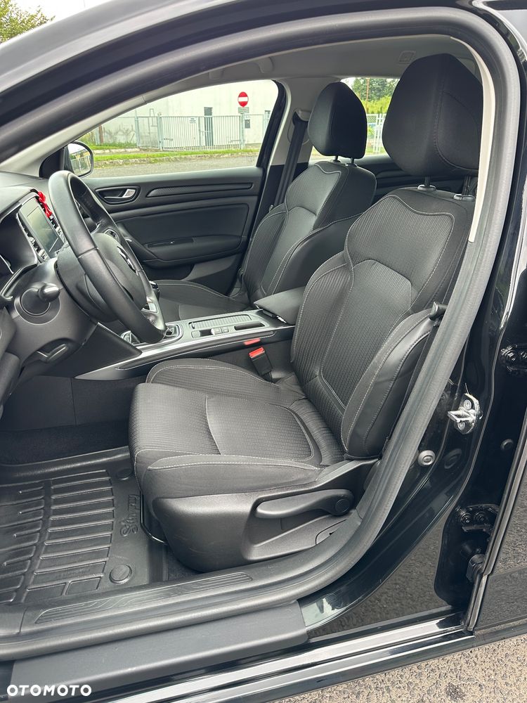 Renault Megane - 17