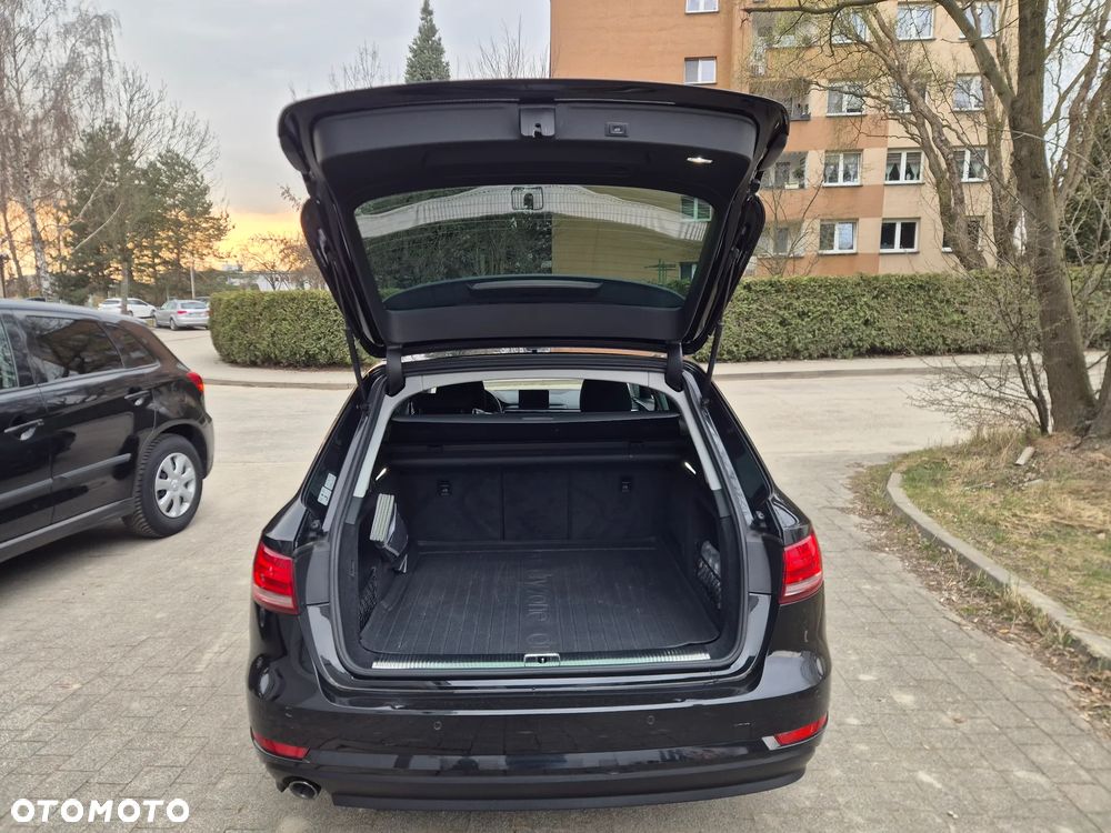 Audi A4 Avant 2.0 TDI - 22