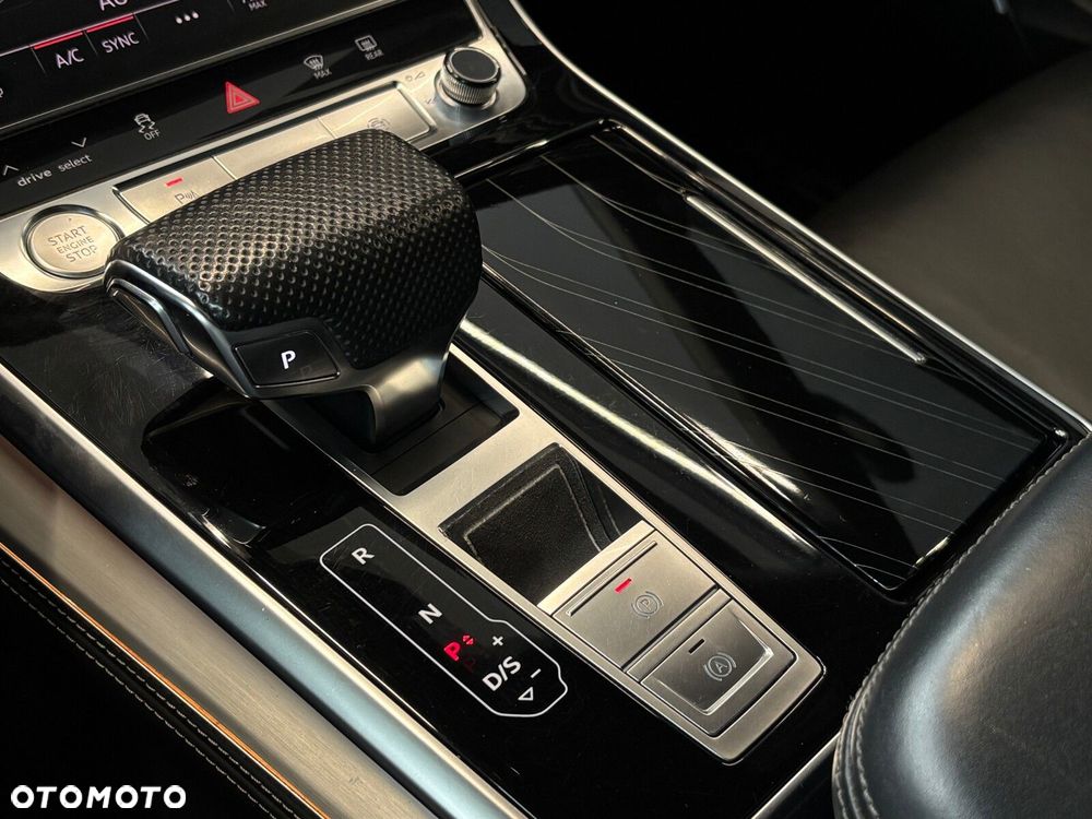 Audi Q8 - 27