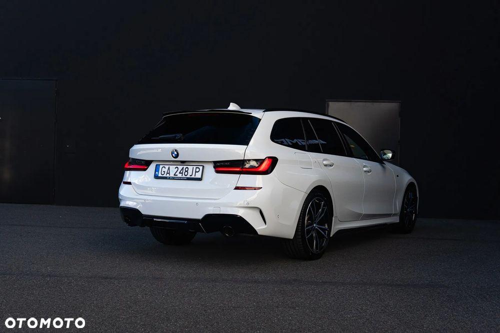 BMW Seria 3 320d xDrive Sport - 10