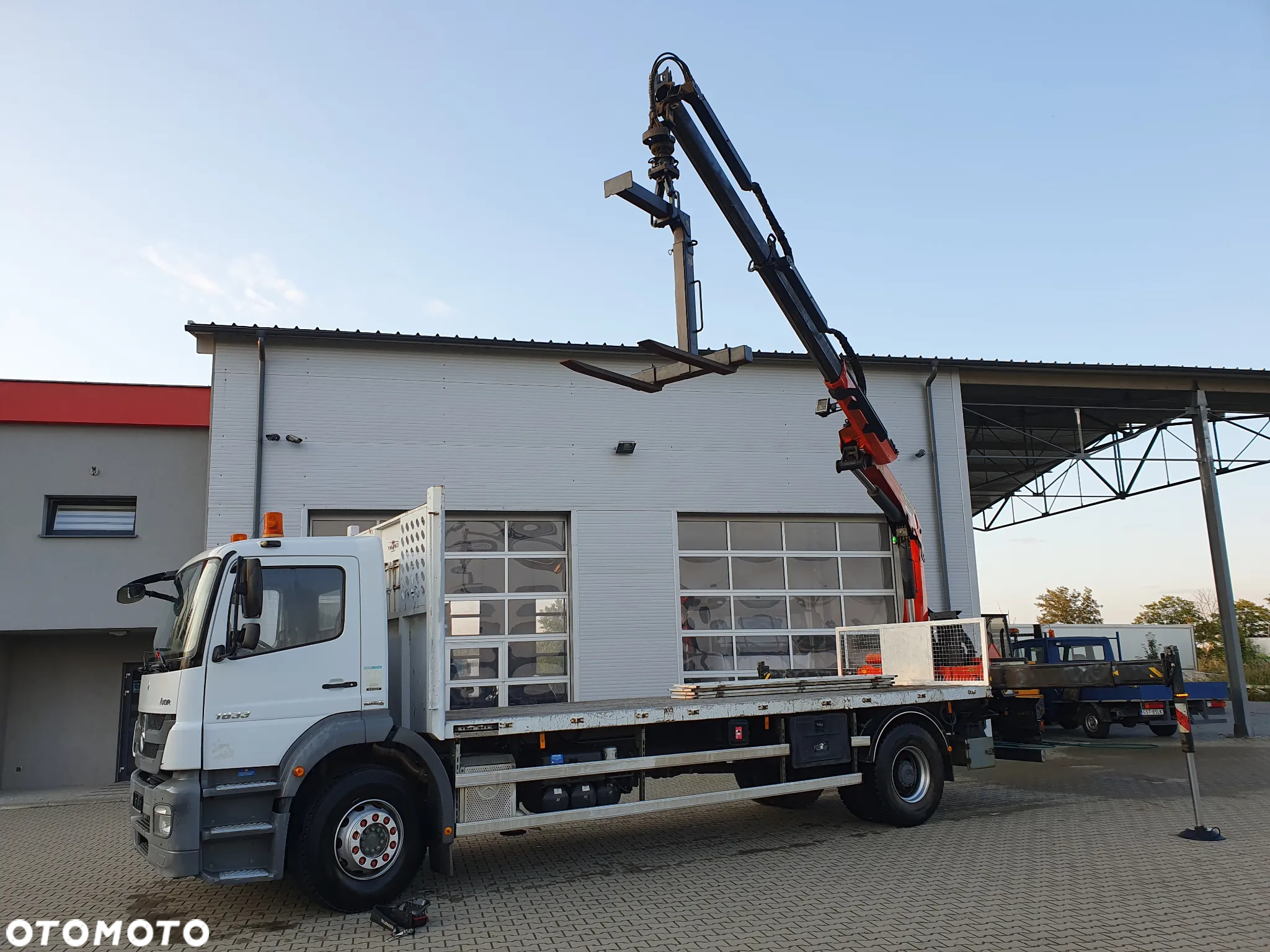 Mercedes-Benz axor - 4