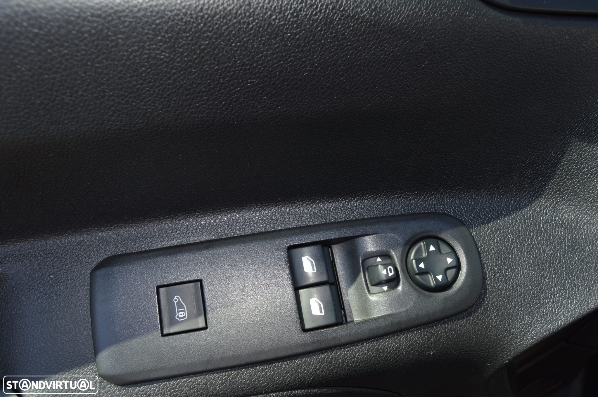 Peugeot Partner 1,5 Bluehdi Asphalt Longa - 34