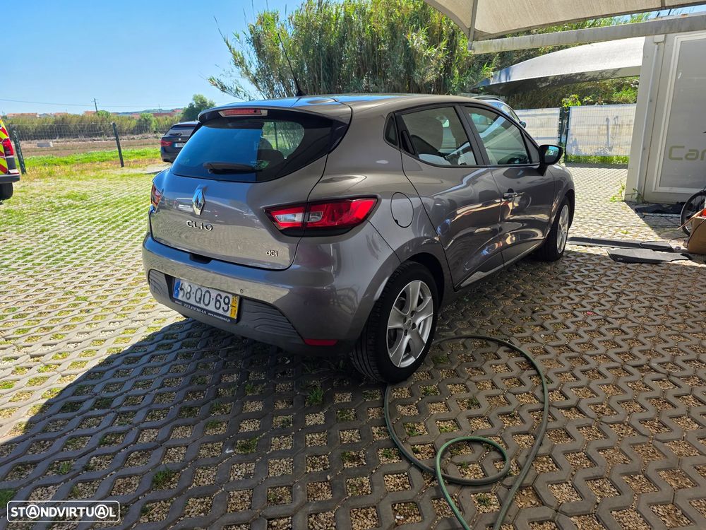 Renault Clio 1.5 dCi Dynamique S - 5