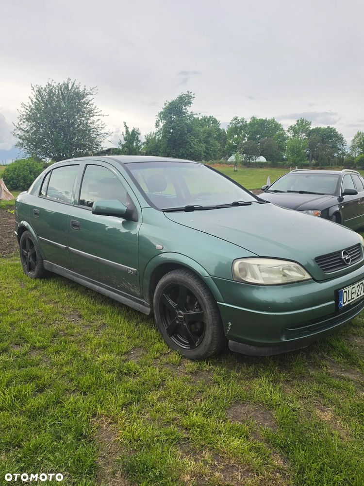 Opel Astra 1.6 16V 100 - 4