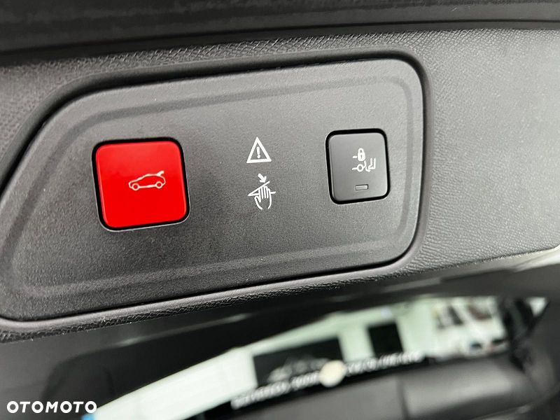Peugeot 3008 BlueHDi 120 EAT6 Stop & Start Business Line - 33