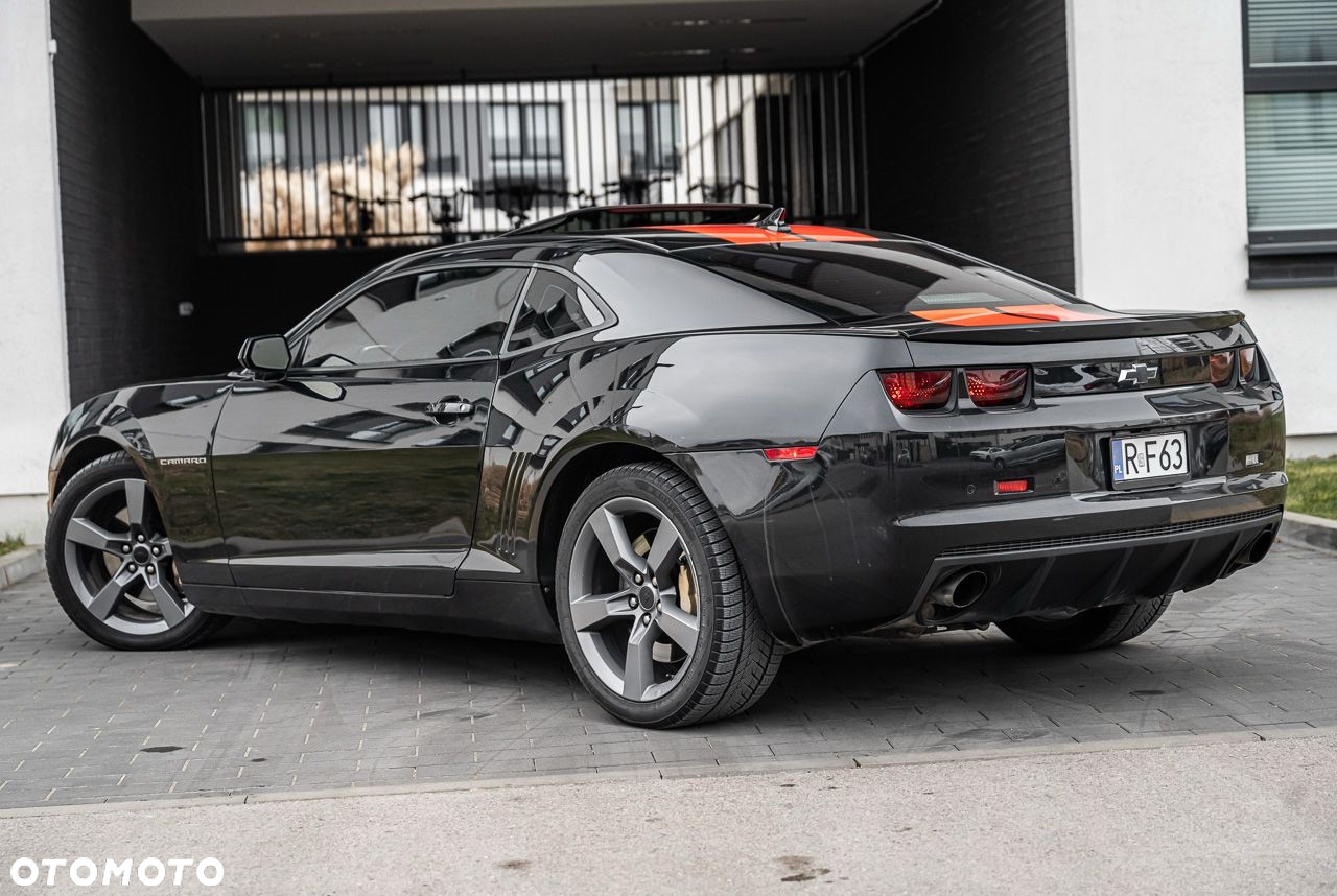Chevrolet Camaro - 13