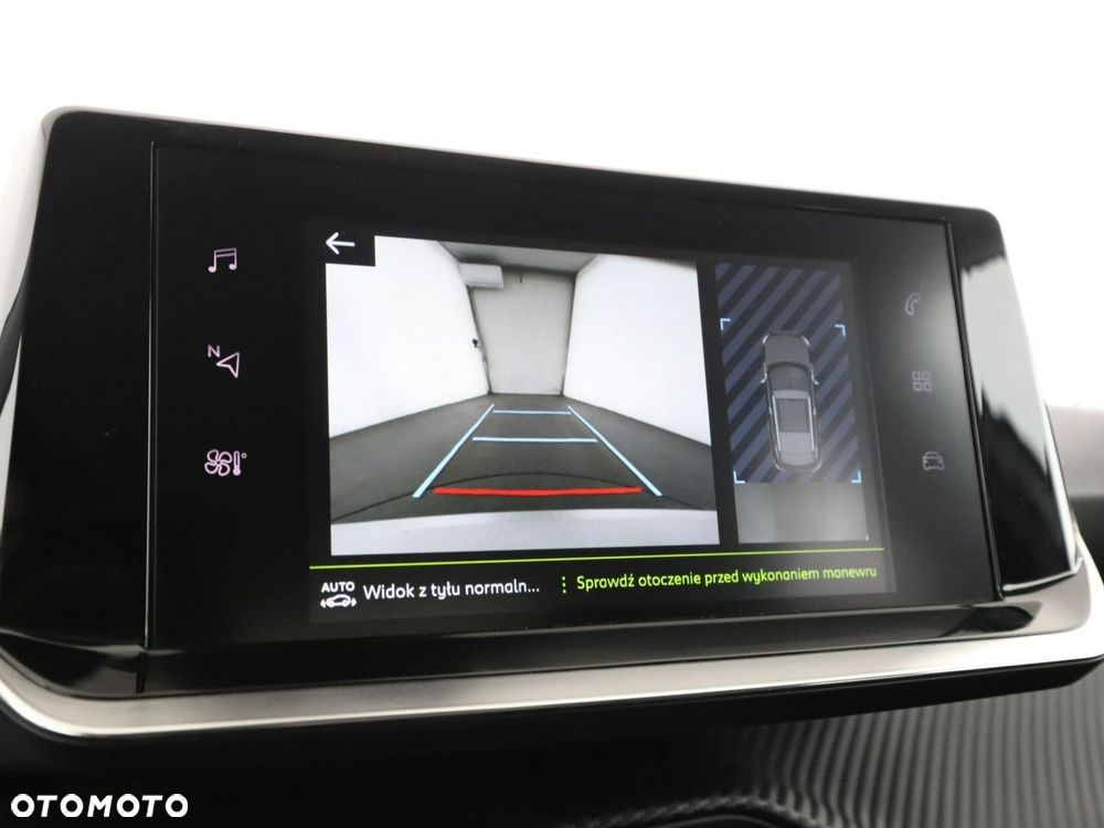 Peugeot 2008 PureTech 130 EAT8 Allure - 27