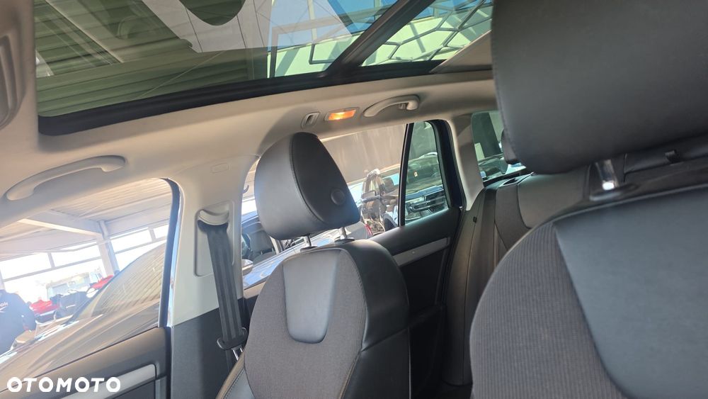 Skoda Octavia 1.8 TSI (Green tec) DSG Ambition - 6