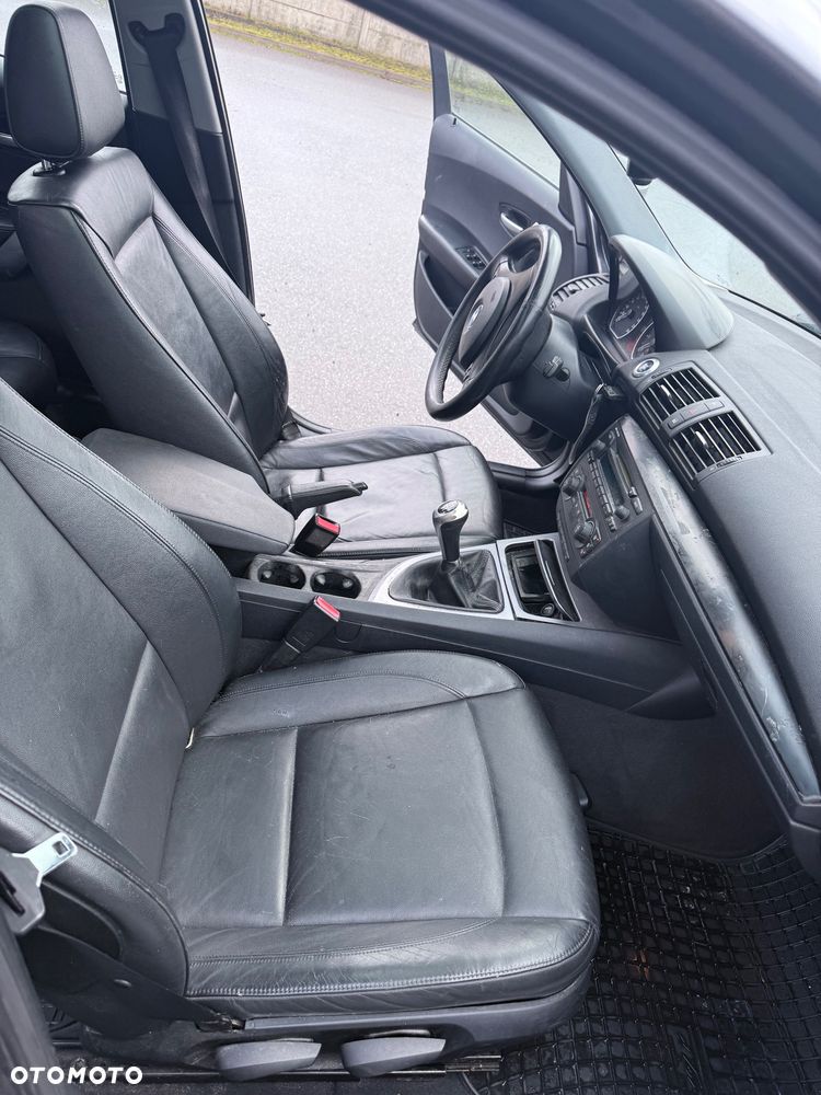 BMW Seria 1 120i - 13