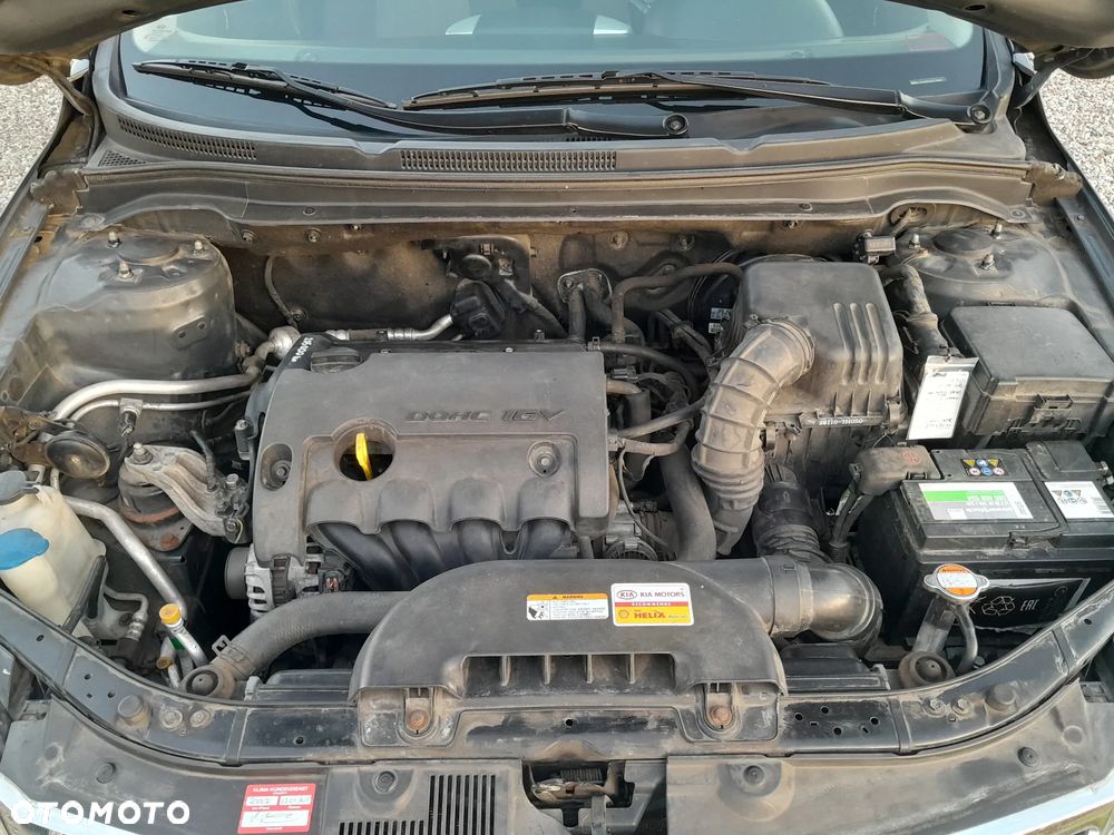 Kia Ceed - 27