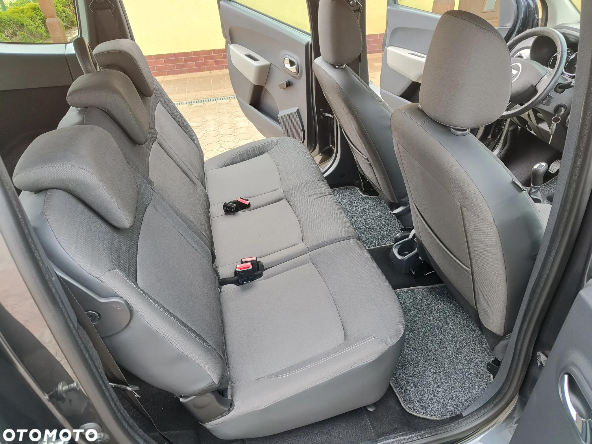 Dacia Lodgy - 19