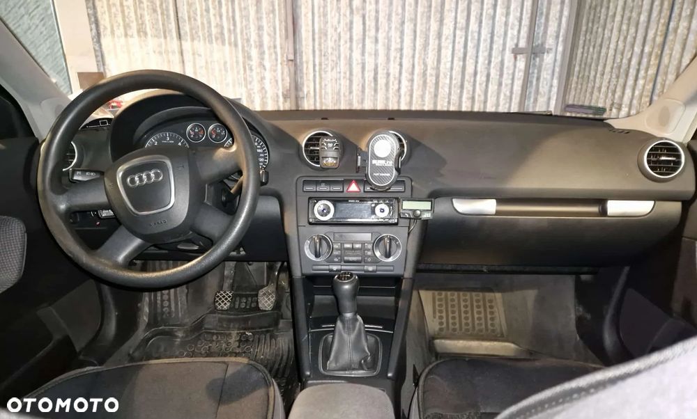 Audi A3 Sportback 1.9 TDI Attraction - 13