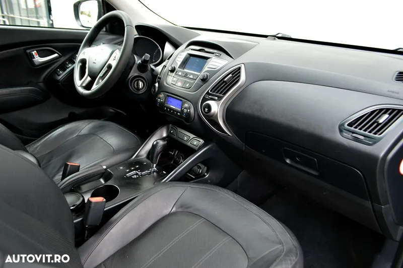 Hyundai ix35 - 16