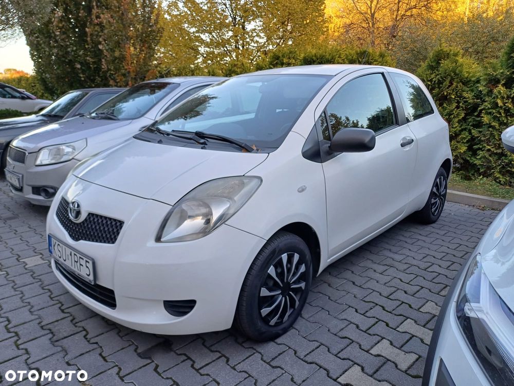 Toyota Yaris - 5