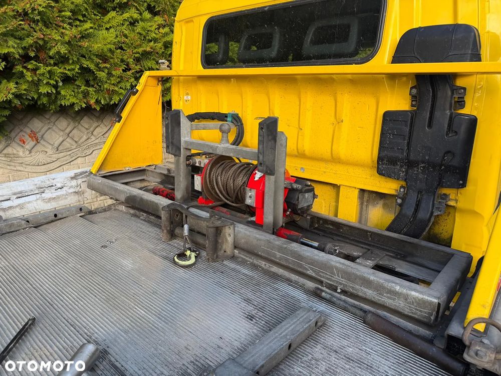 Mitsubishi FUSO / CANTER 7C18D - 7