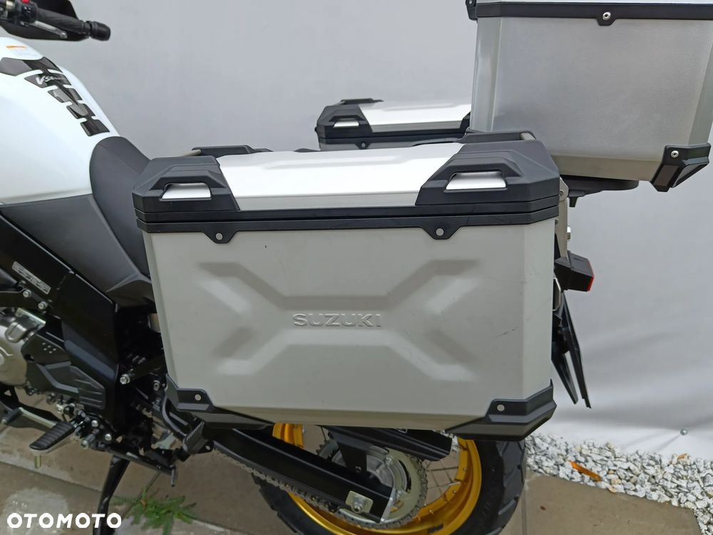 Suzuki DL - 24