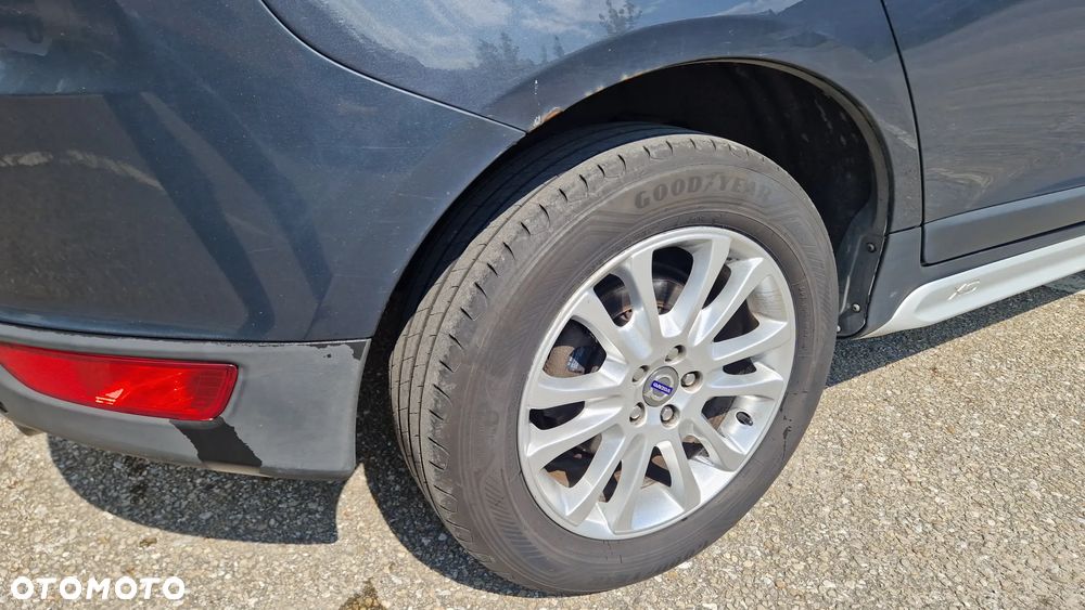 Volvo XC 60 2.4D AWD Summum - 6