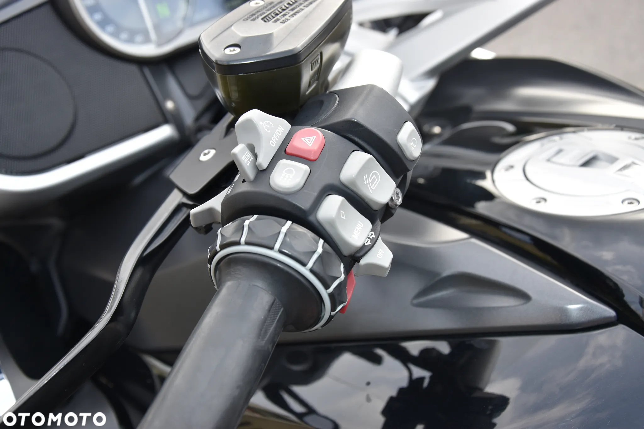 BMW K - 12