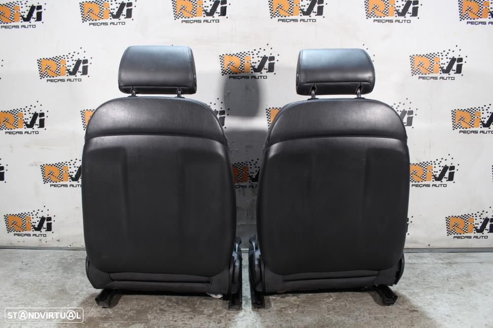 Bancos Audi A3 8P de 5 Portas SLine em Pele - 4