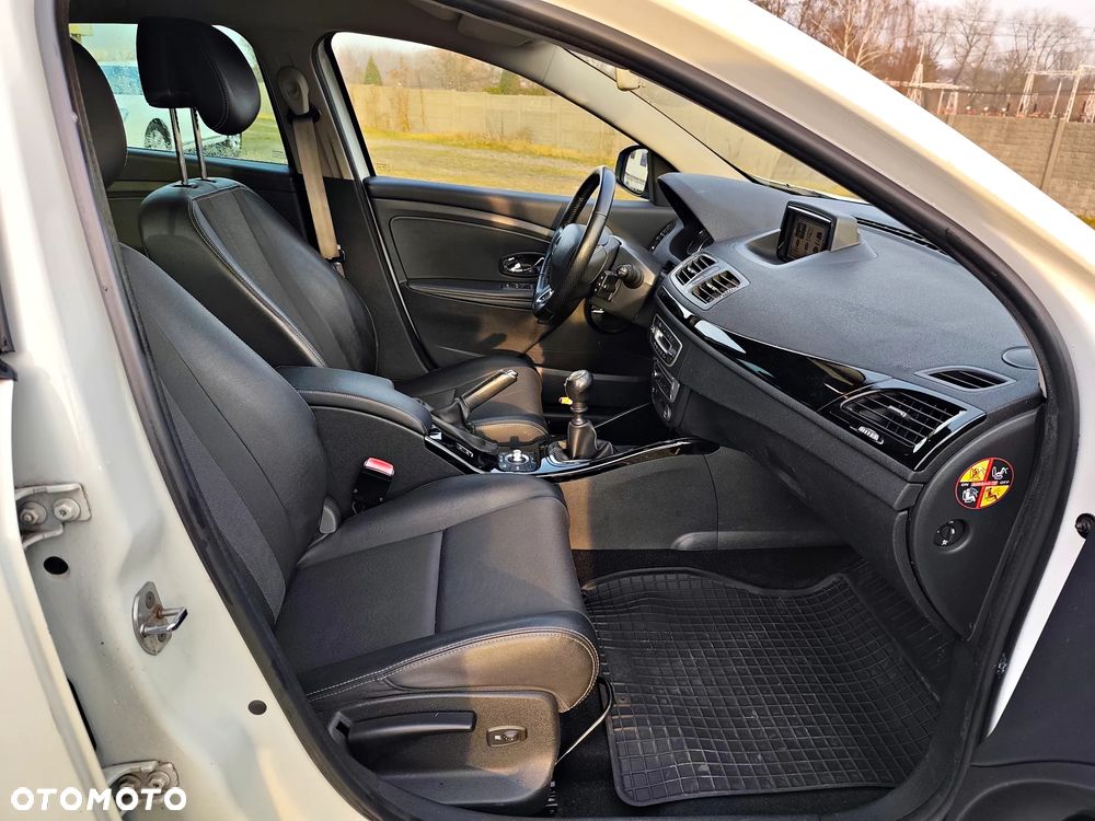 Renault Megane 1.2 16V TCE Energy Bose Edition - 6