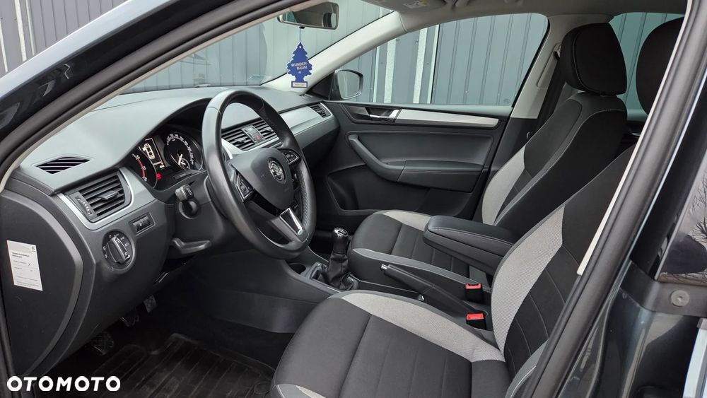 Skoda RAPID 1.0 TSI Ambition - 2