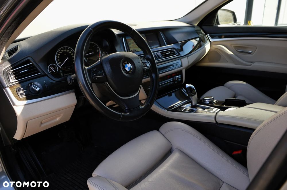 BMW Seria 5 520d xDrive Luxury Line - 5