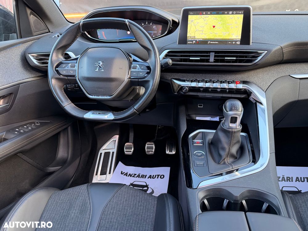 Peugeot 3008 PureTech 130 Stop & Start GPF Allure Pack - 30