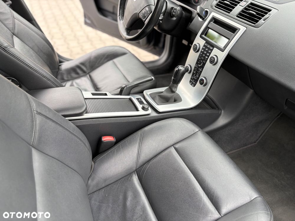 Volvo V50 DPF DRIVe Summum - 17