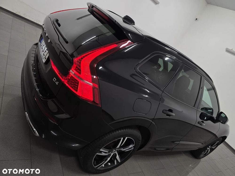 Volvo XC 60 D4 Geartronic RDesign - 35