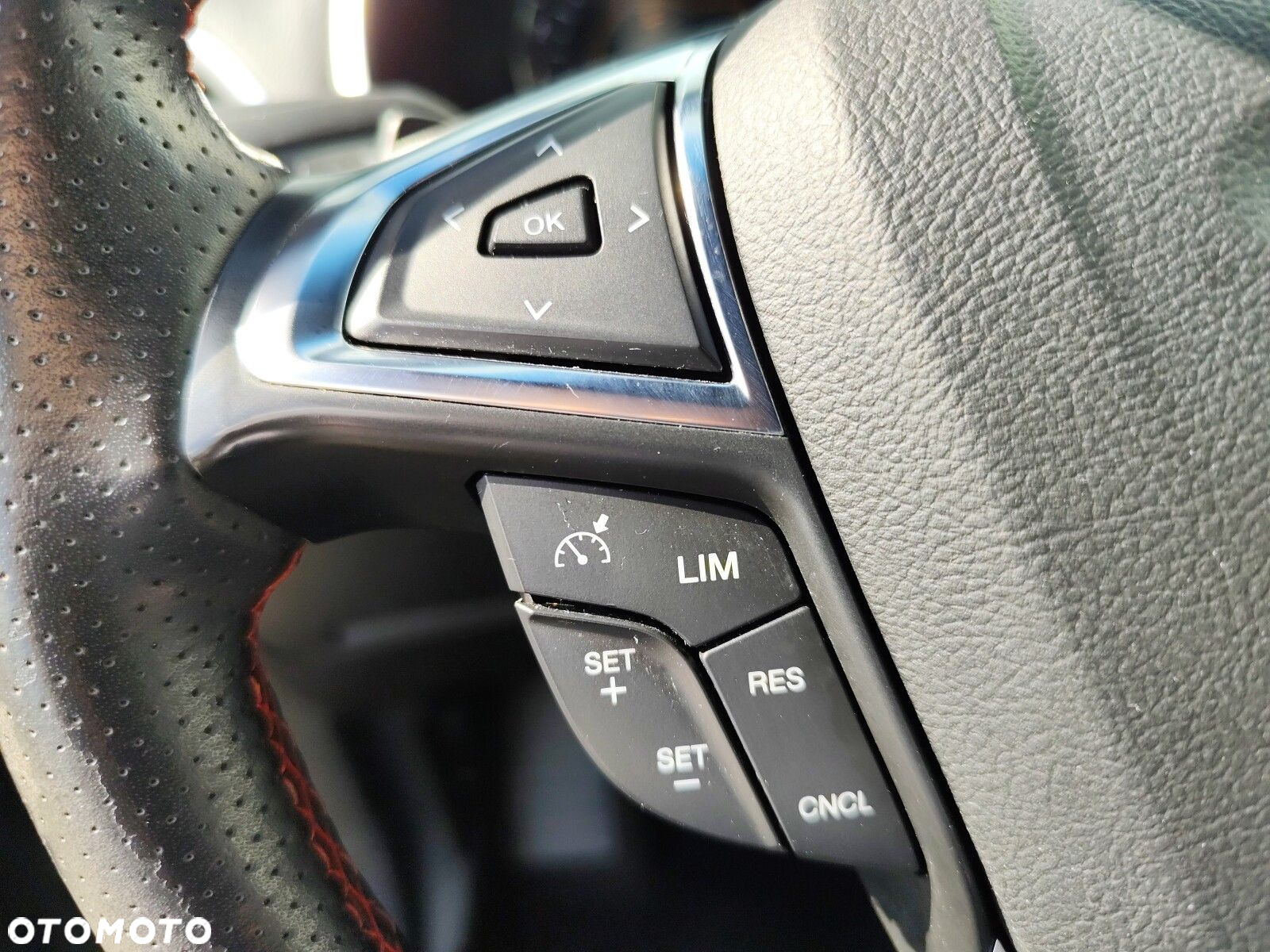 Ford Edge - 27
