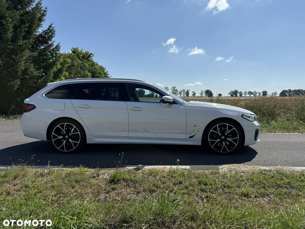 BMW Seria 5 530d mHEV M Sport sport - 16