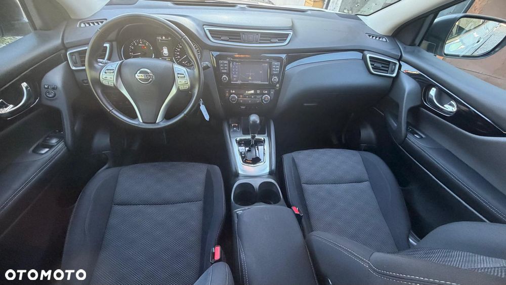 Nissan Qashqai 1.2 DIG-T Xtronic ACENTA - 31