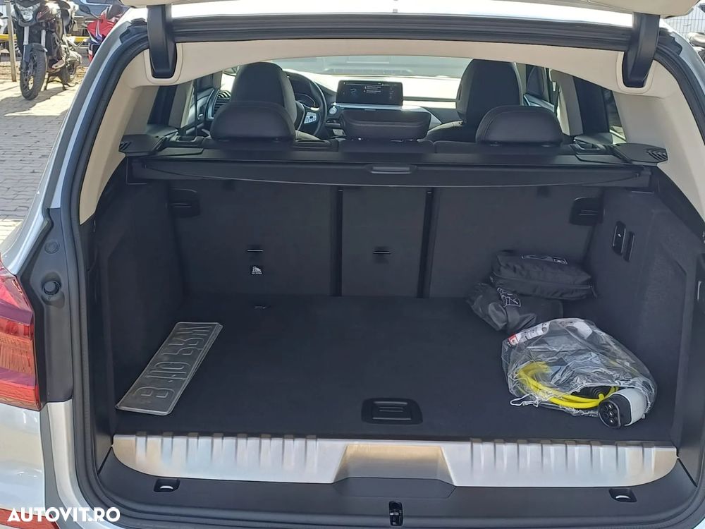 BMW X3 xDrive30e AT PHEV - 6