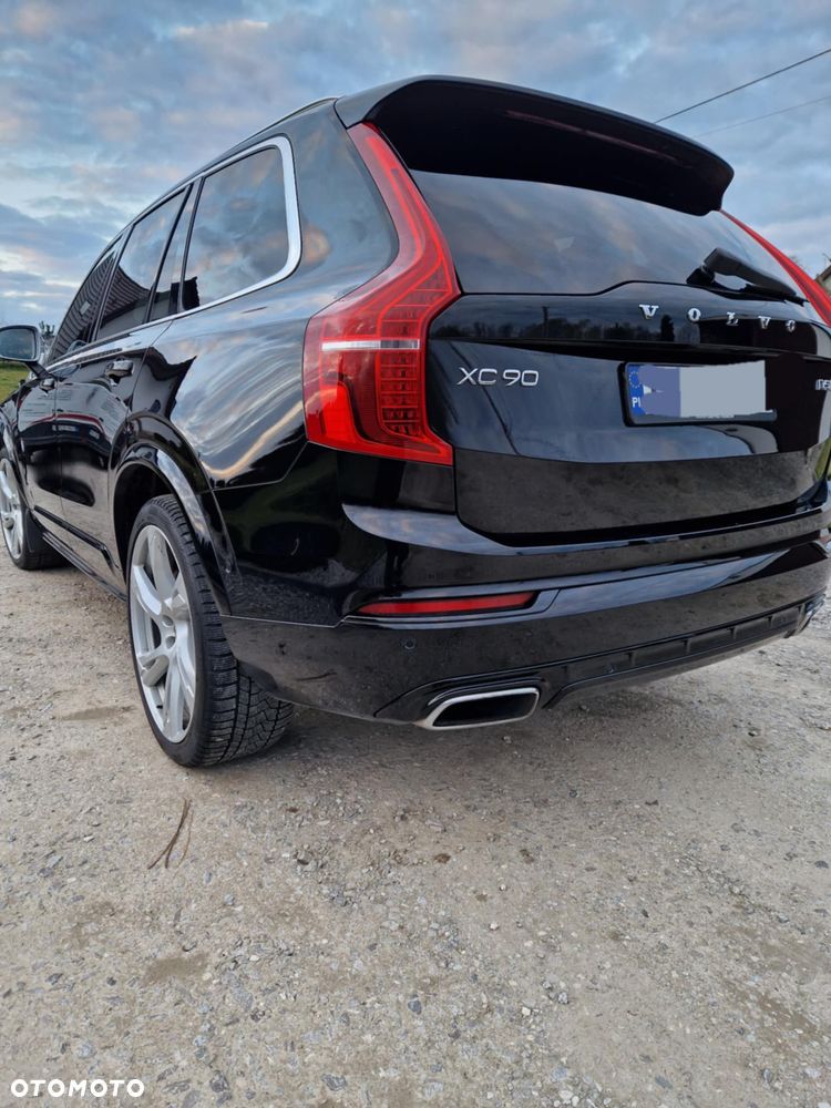 Volvo XC 90 D5 AWD R-Design 7os - 2