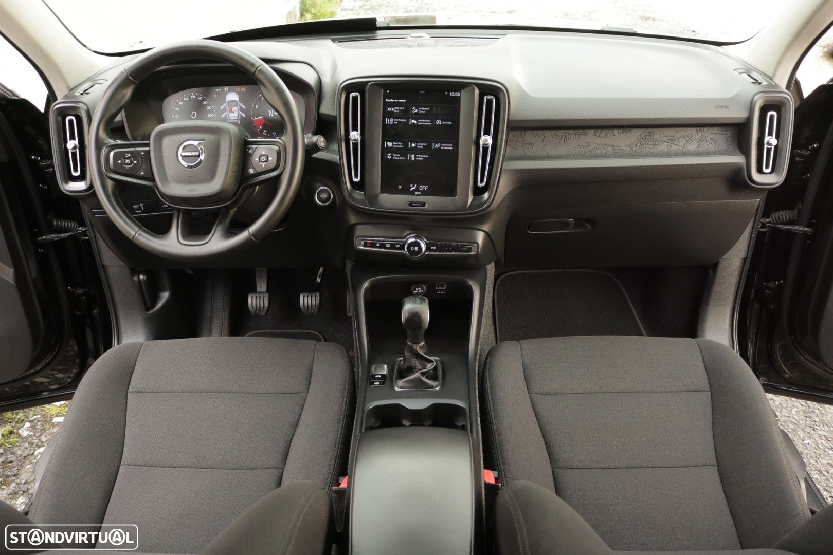 Volvo XC 40 1.5 T2 Momentum Core - 29