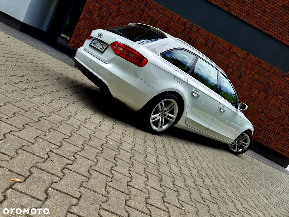 Audi A4 Avant 2.0 TDI ultra - 14