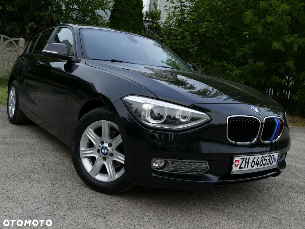BMW Seria 1 118i Edition Sport - 9