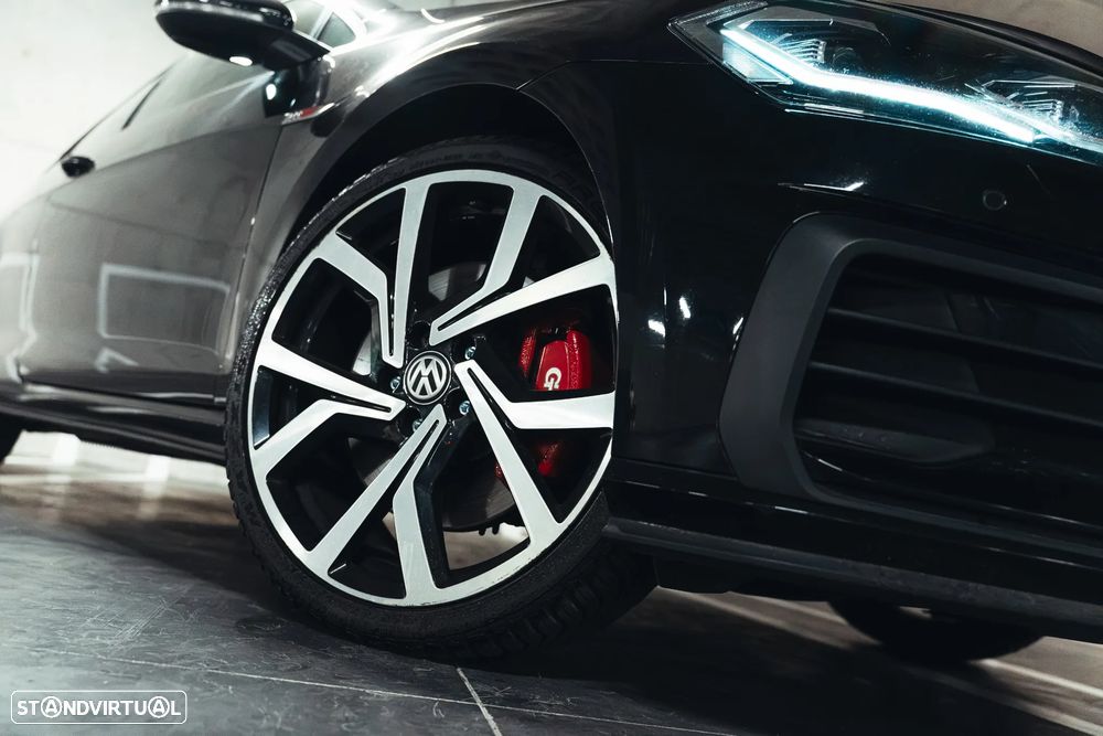 VW Golf GTI 2.0 TSI OPF DSG Performance - 6