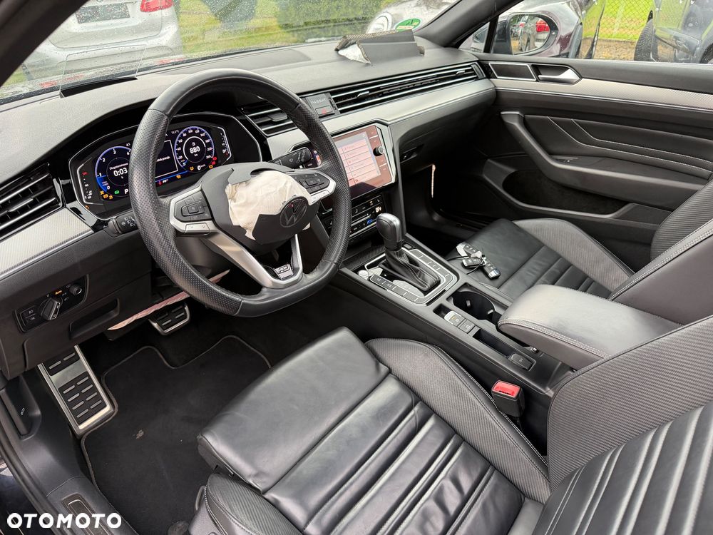 Volkswagen Passat Variant 2.0 TDI SCR DSG 4Motion Elegance - 6