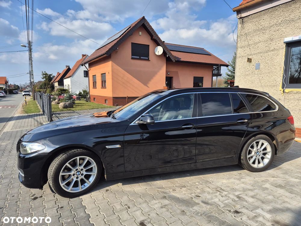 BMW Seria 5 520d xDrive Luxury Line - 1