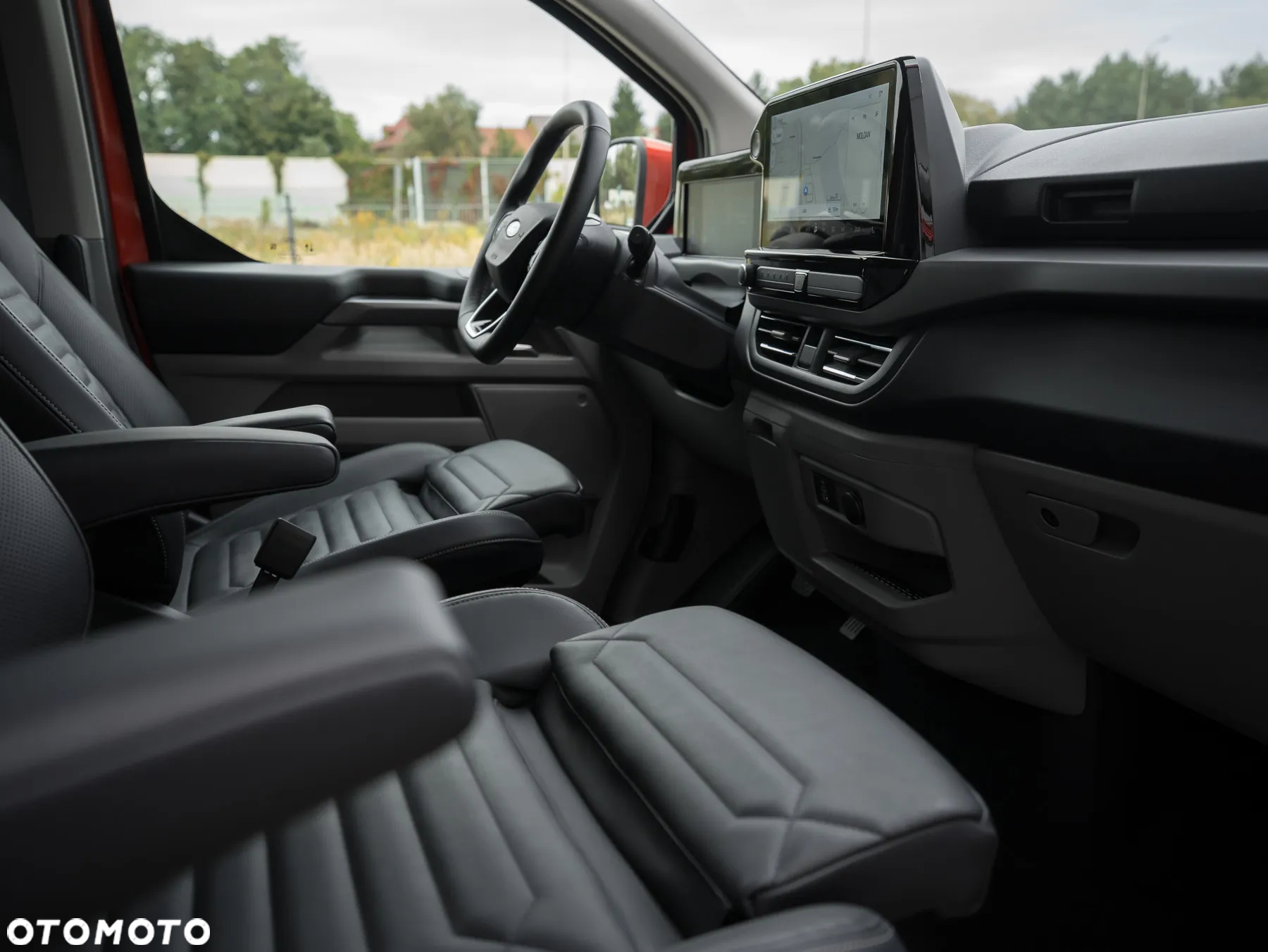 Ford Tourneo Custom 320 L2H1 4x4 Autm TitaniumX - 27