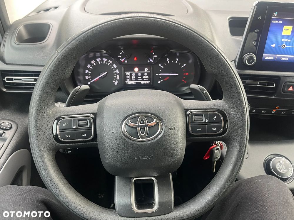 Toyota Proace City Verso Long 1.2 D-4T Business - 8