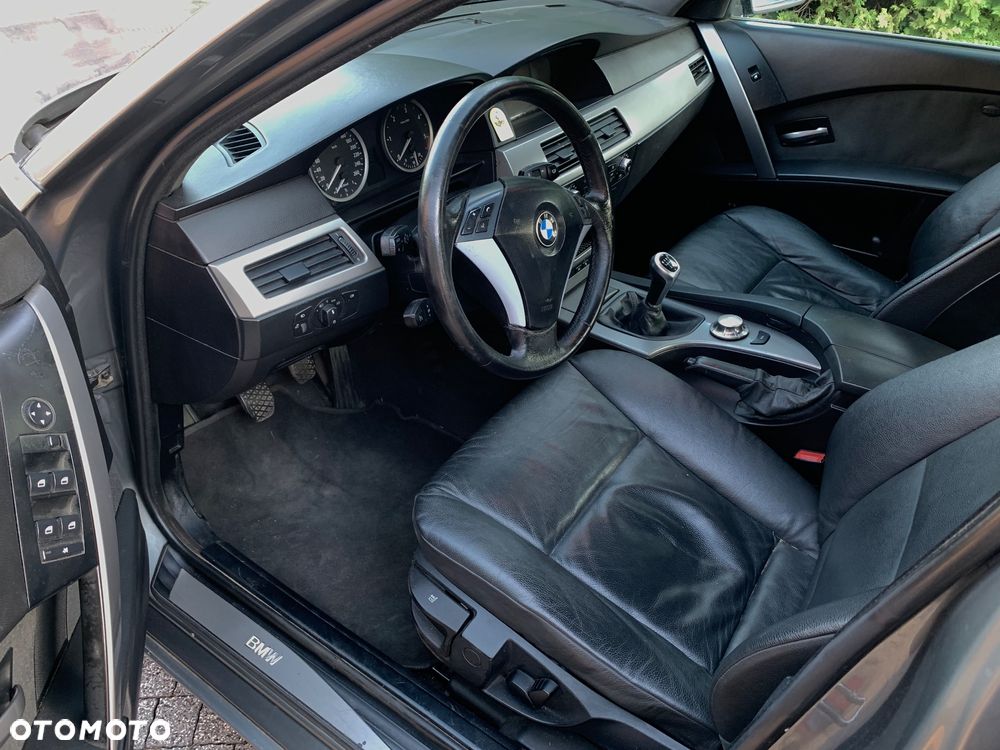 BMW Seria 5 - 13