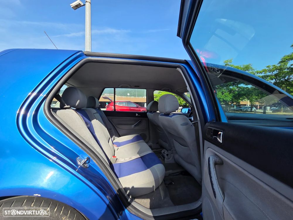 VW Golf 1.9 TDi Confortline AC - 2